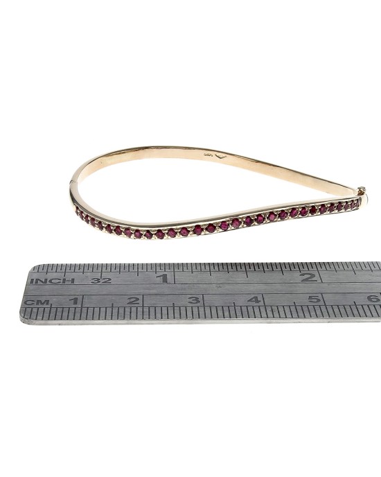 Ruby Wave Bangle Bracelet in Gold